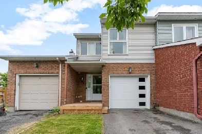 3 Bed   Den, 2.5 Bath Home for Sale - 80 Pickwick Drive Image# 1