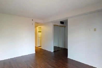 All Inclusive Studio Apartment Centretown, Move in Now! Image# 1