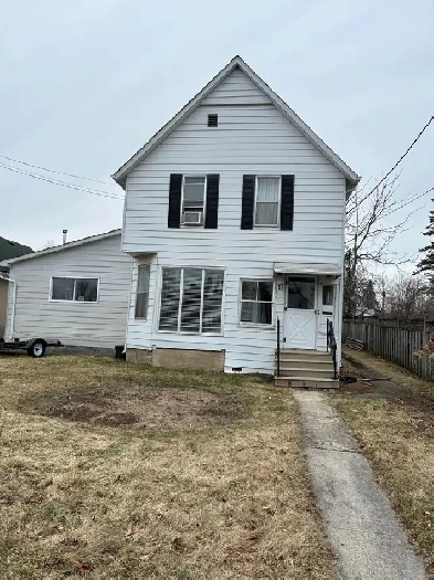 3 bedroom house for sale in Perth Image# 1