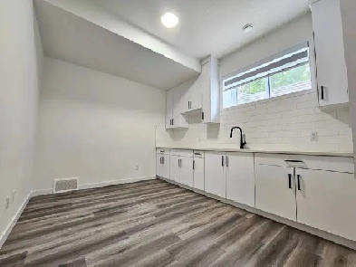 Bright & Private 1-Bedroom In-Law Suite with Stylish Finishes Image# 1