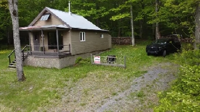 Chalet avec terre à bois St-Tite-des-Caps Image# 19