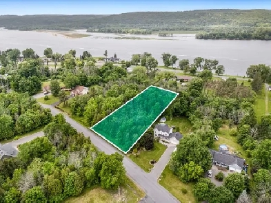 Bedard Real Estate Team - 30 Davidson St, L'Orignal Image# 1