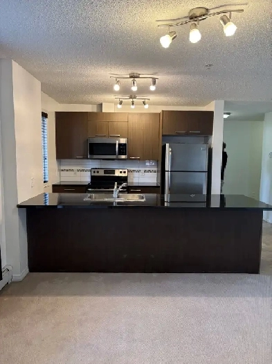 2 Bedroom in Terwillegar Image# 1