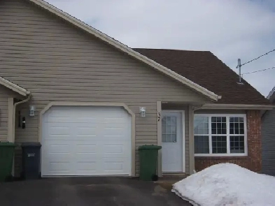For Rent - 2 Bedroom 2 Bathroom Duplex in Charlottetown Image# 3