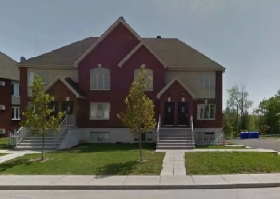 Spacious 2bedroom Condo, Aylmer Gatineau for rent free  for July Image# 4