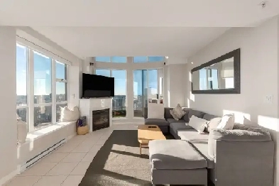 Furnished Living – Downtown Van Image# 1