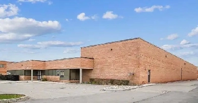 Ideal Price - Commercial Warehouse for lease - Mississagua Image# 1