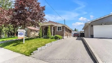 Spacious Room – Steps from Fanshawe College, Now Leasing! Image# 7
