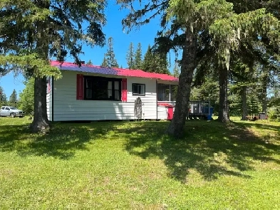 Beautiful Cottage on water in New Brunswick Image# 4
