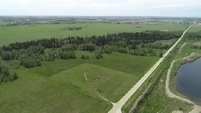 424 Township Road Rural Ponoka County, AB T4J 1R3 Image# 5
