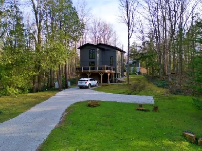 134 LAKEVIEW DRIVE BASS LAKE WATER VIEWS PRIVATE SETTING Image# 4