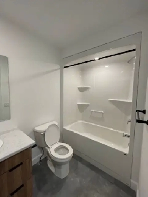 5th Floor Modern Spacious Apartment Image# 9