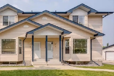 TOWNHOUSE FOR SALE: LOW CONDO FEES Image# 5