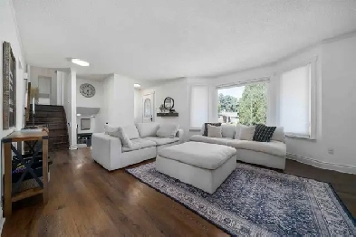 Welcome to 311 Lake Stafford Drive ! Image# 1