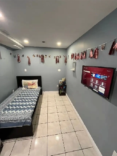 Private room for rent in Brampton Image# 1