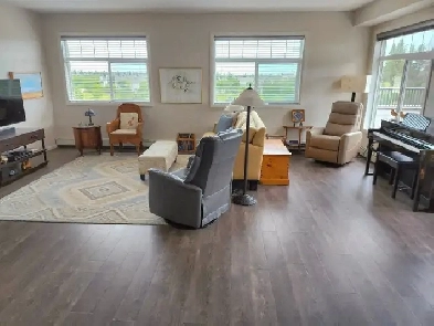 Vantage at Callaghan Large 'Penthouse' 2 Bedroom Apartment Image# 7