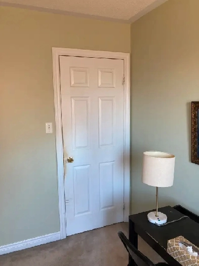 Private furnished room for rent Image# 6