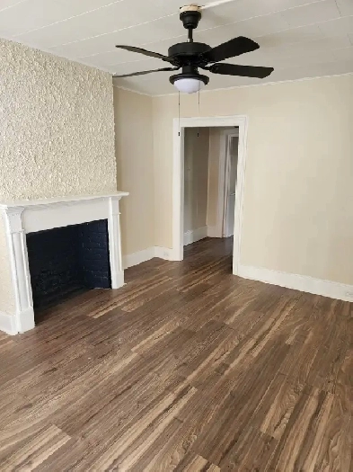 Two Bedroom House for rent Image# 3