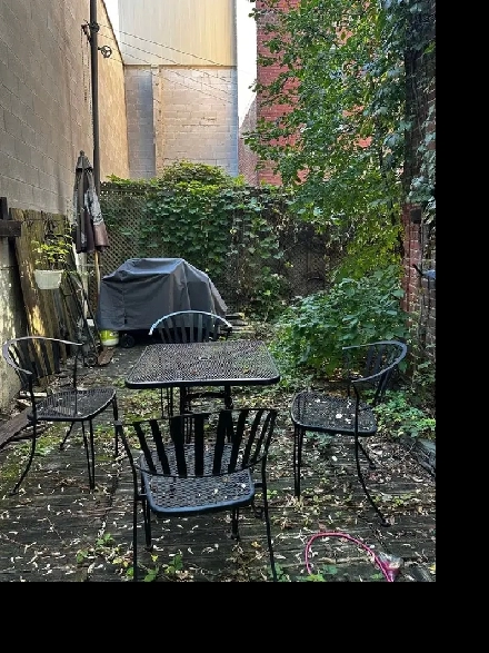 Chambre à louer, tout inclus à côté de Berri UQAM Image# 3