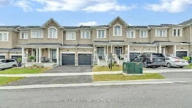 1 Year Old Freehold Townhouse In Seaton for Sale! Image# 9