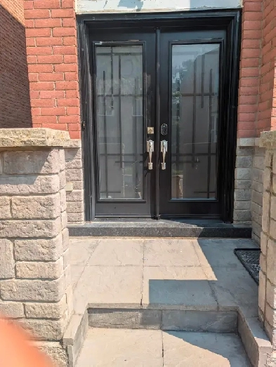 House for rent near Gateway terminal in Brampton Image# 1