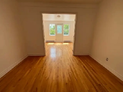 grand appartement 3 1/2 à louer - Rosemont - La Petite Patrie Image# 2