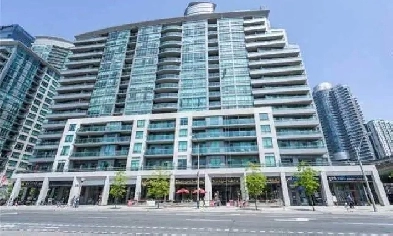 Furnished 3-bedrooms luxury Condo 25 Lower Simcoe St Image# 6