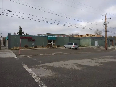 Commercial building for sale (Incl. NEW liquor store) Image# 5