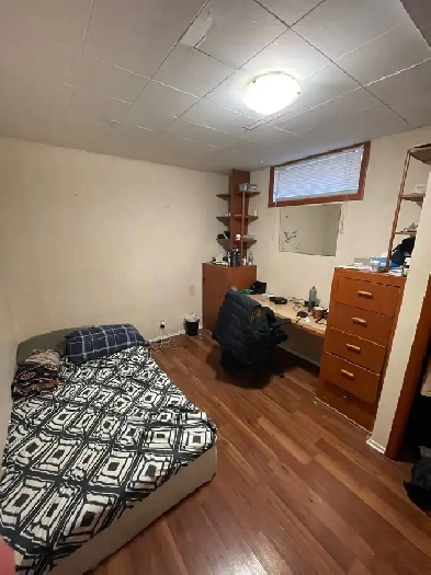 Room for rent near UofC Image# 6