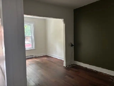 logement Villeray 4 et demi avec stationnement Image# 6
