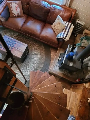Cozy Bachelor in the city available September 1st Image# 8