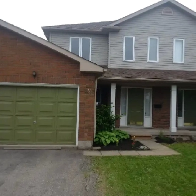 AVAILABLE SEPTEMBER 1ST CONFEDERATION HEIGHTS THOROLD Image# 3