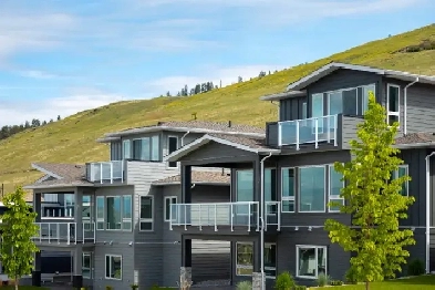 Custom Home in Tower Ranch Community! Image# 8