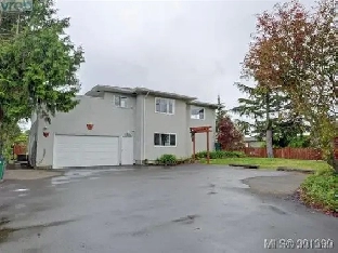 ROOM FOR RENT CLOSE TO UVIC Image# 4
