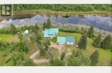 Acreage Cottage with Private Lake Image# 6