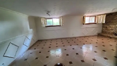 Basement for rent - 1 Bed 1 Bath Image# 7
