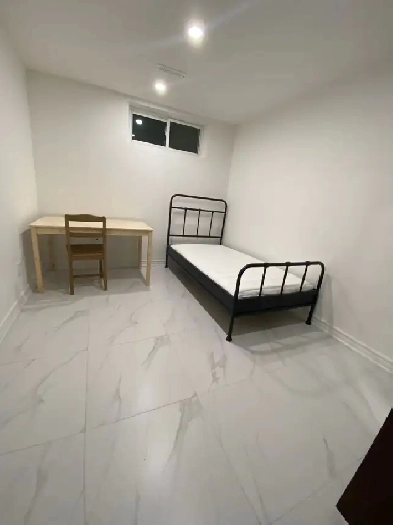 Room for rent (Bayview/Steeles) Image# 1