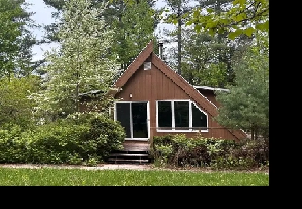 Two Bedroom Home in Deep River - Available Immediately Image# 9