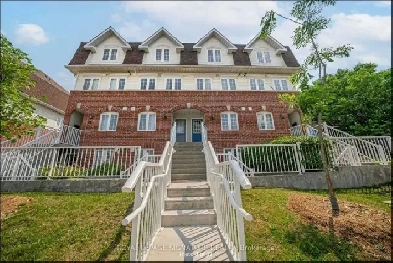 Amazing - Full House For Rent In Scarborough Image# 7