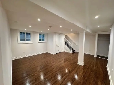 2 Bedroom Walkout Basement in Newmarket Davis and Yonge Image# 1