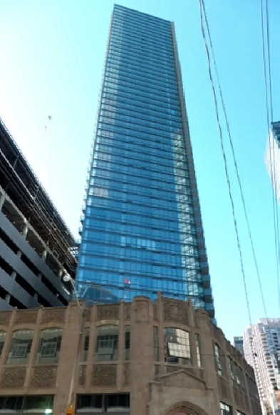 DOWNTOWN  CONDO FOR RENT. STUDENT ONLY Image# 1