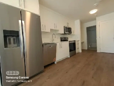 IMPRESSIVE NEWLY BUILT 1 BDRM 1 BTH, CARRINGVUE GR, NW, CALGARY Image# 4