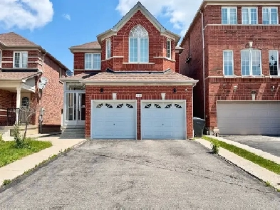 4 Bedroom   2.5 Bathroom Detached house Image# 1