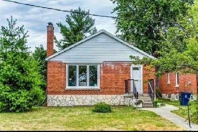 3 Bedroom for rent Near Kennedy Station Image# 8