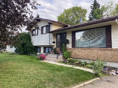 Full House for Rent in Red Deer! Image# 1