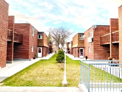 House for Sale - 3 1 bedrooms 3 washrooms Sale by owner Image# 9
