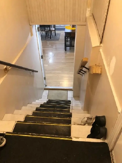 Available Sep. 30th    1 Bedroom Bsmt Apt. Image# 5