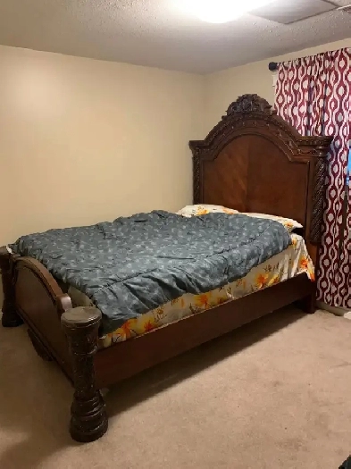 Furnished Room in Walkout Legal Suite – Attached Washroom Image# 1