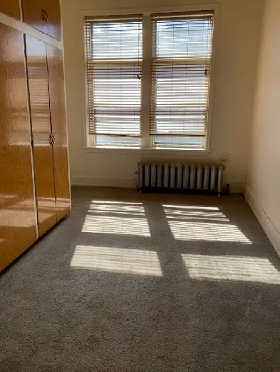 Bachelor Suite for rent. Image# 3
