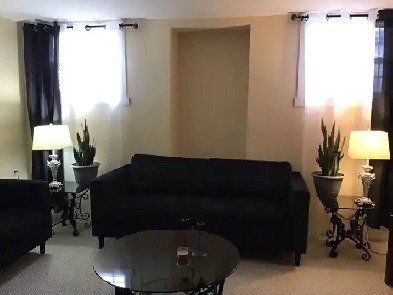 Student Room Rental Image# 5